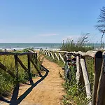 Comfortable With A Shared Pool-beahost Apartmán Bibione
