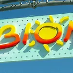 Apartmán Comfortable With A Shared Pool-beahost *