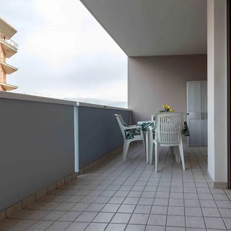 Comfortable With A Shared Pool-beahost Bibione